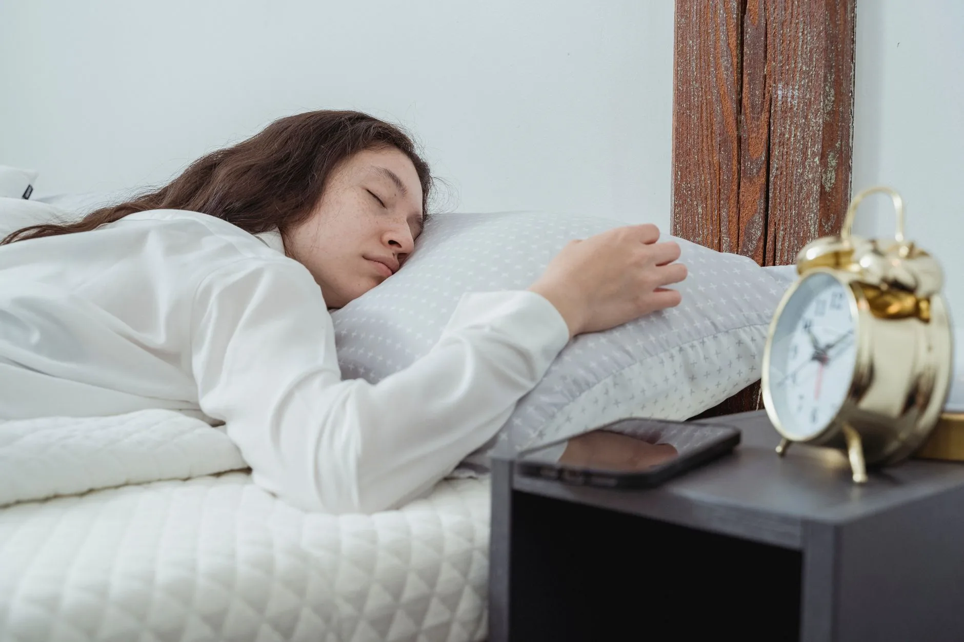 Apple Watchからヤクルト1000まで、睡眠グッズ売場で見える選び方の変化